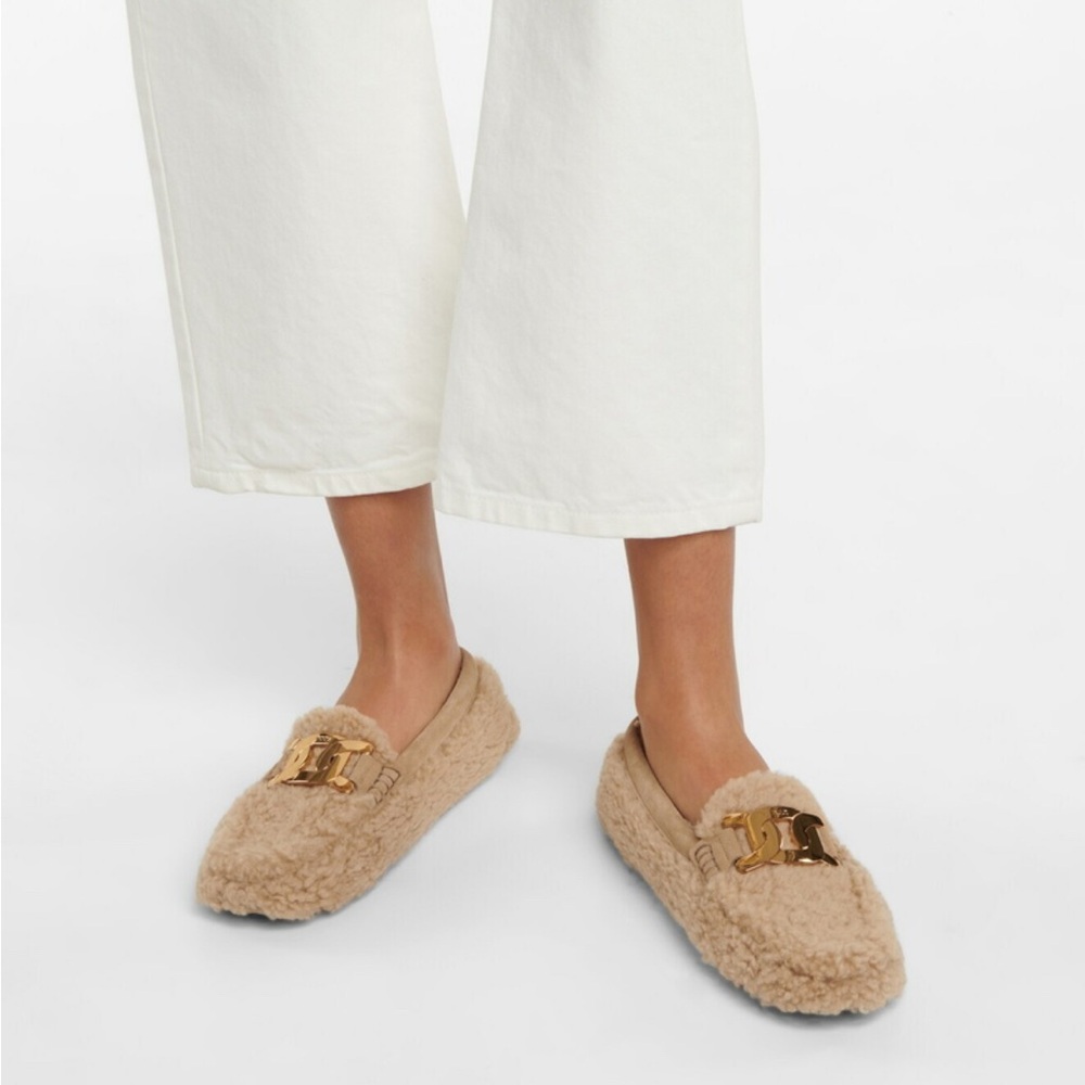 NWT - Tod’s shearling loafers eu39